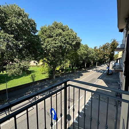 Casaspensieratezza - 5 Persone - Posto Auto Riservato - Colazione Forli Bagian luar foto